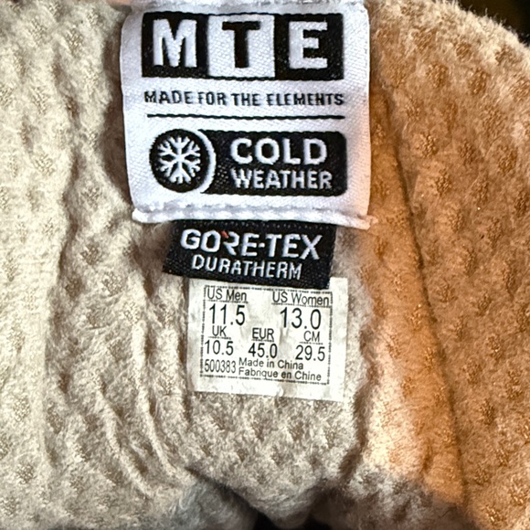 Vans Gray and Tan Outdoor Boots - Picture 2 of 5